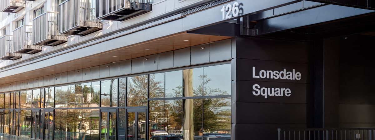 Three Bedroom Penthouse kitchen at Minto Yorkville
